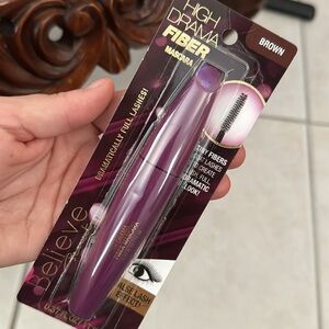 Brown Mascara Made in Italy Believe High Drama Fiber False Lash Effect